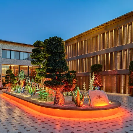 Hotell Biblos 5*