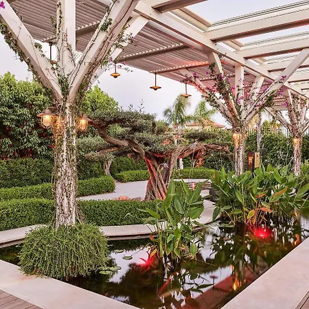 ホテル Biblos アラカティ