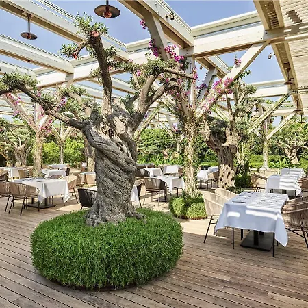 Hotel Biblos