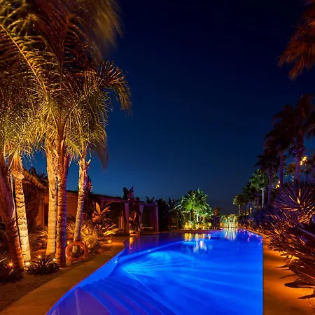 Biblos Hotel 5*