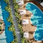 Hotel Biblos