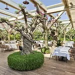 Hotel Biblos