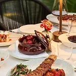 Hotel Biblos