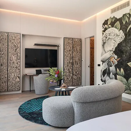 Hotel Biblos