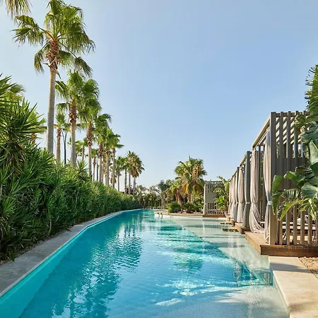Biblos Hotel